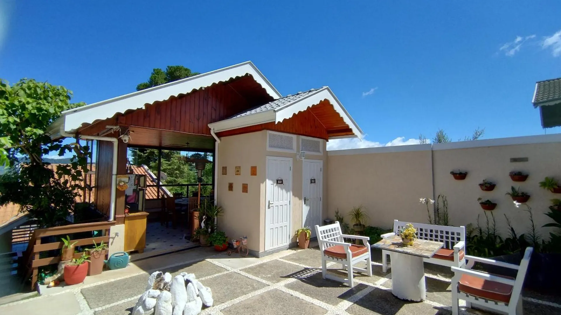 Mouton Blanc Campos Do Jordao Villa Chalet